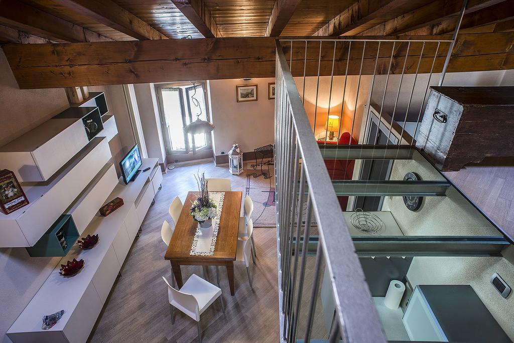 Case Vacanze Ai Burattini Adrara San Rocco Luaran gambar